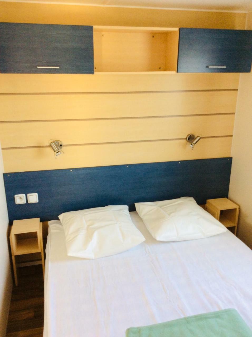 Camping De コントレクセヴィル エクステリア 写真